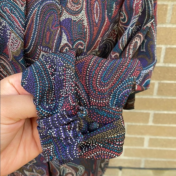 Button Down blouse - Picture 3 of 5